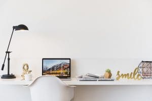6 Wall Paper Designs That Virtually Add Space to Interiors
